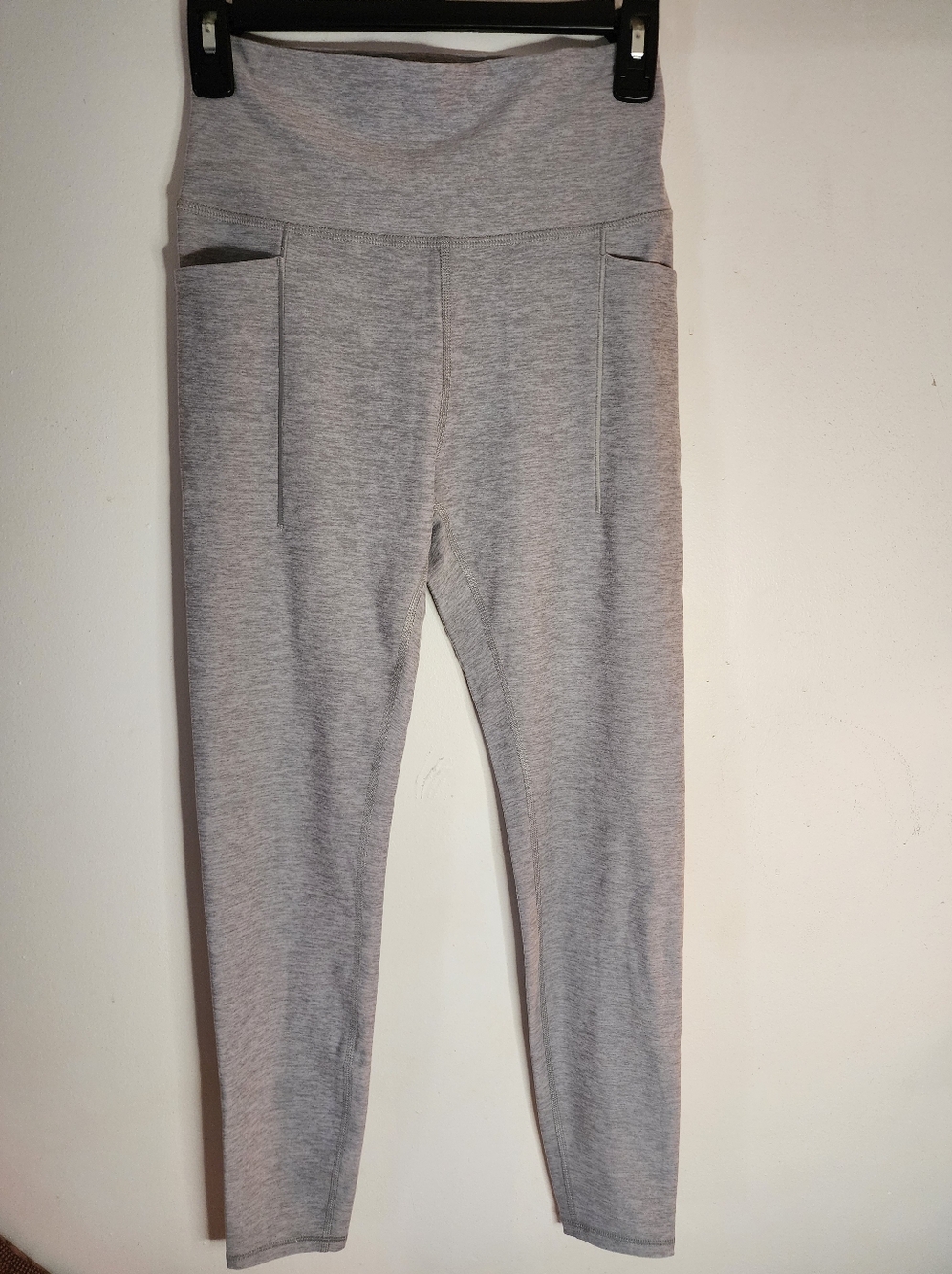 Athletic Works Buttercore High-Rise Pocket Leggings - Heather Grey - Small